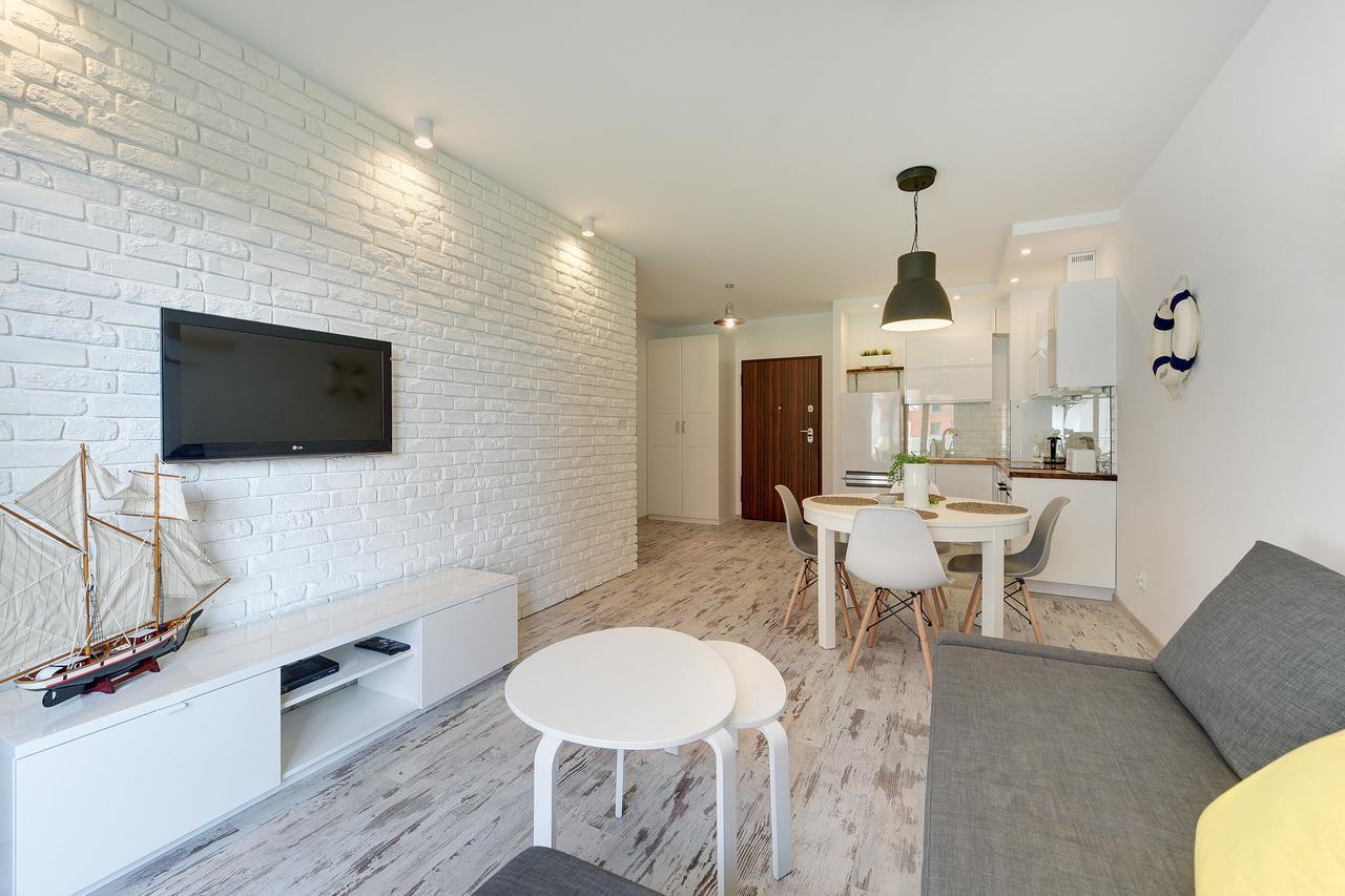 Aura Island Apartments Old Town กดัญสก์ ภายนอก รูปภาพ